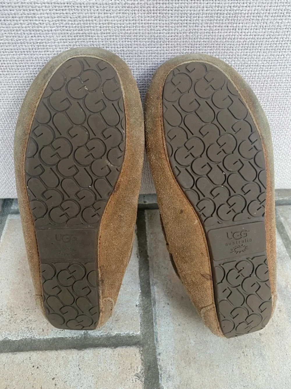 UGG Chestnut Slippers Moccasins